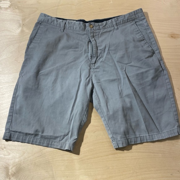 Volcom Men's Gray Shorts 38 (MS) - Picture 1 of 7